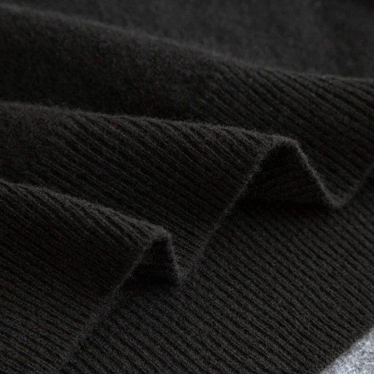 Roll-Neck High-Neck Knit Top
