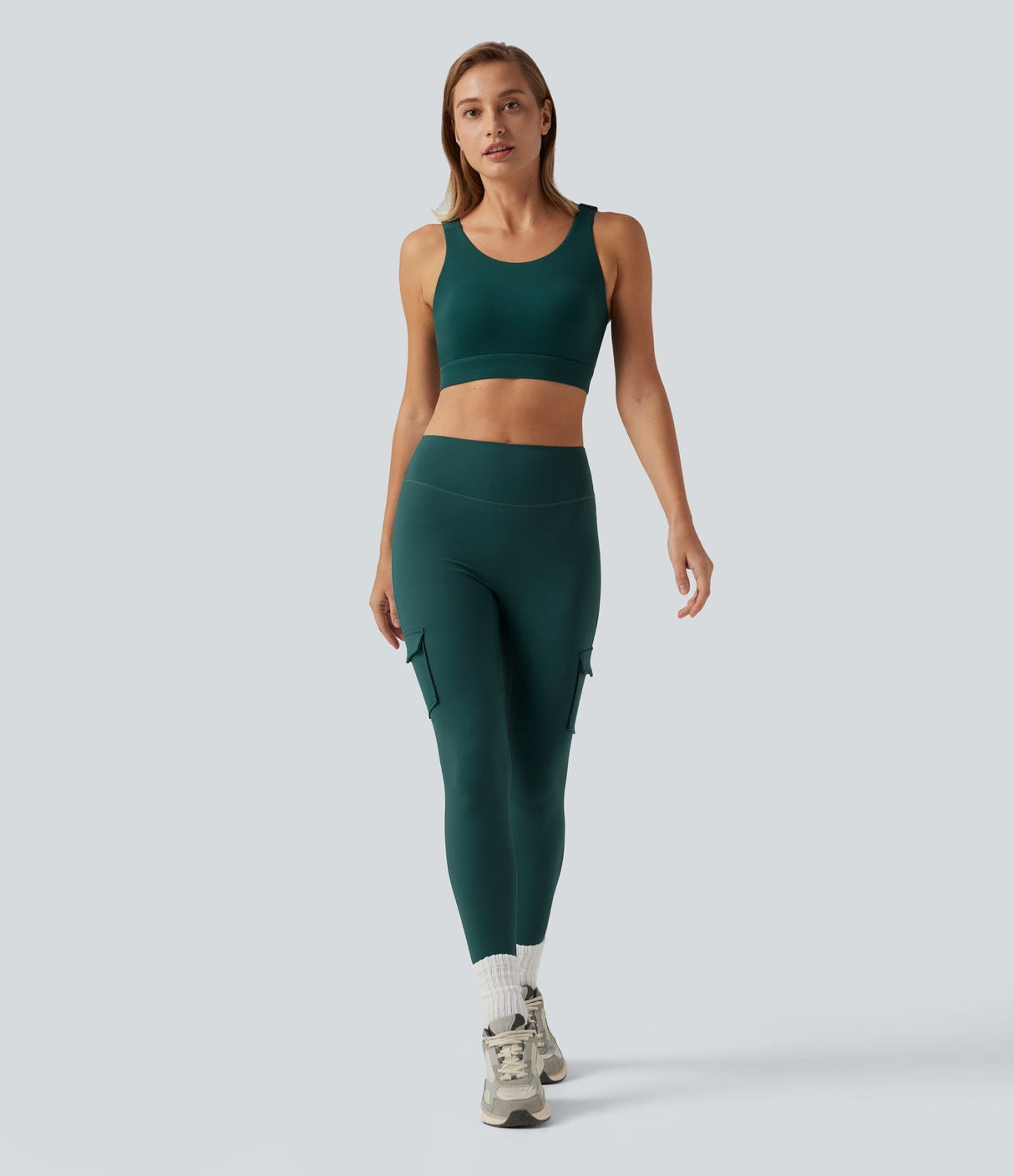 Medium Support Round Neck Mesh Running Sports Bra
