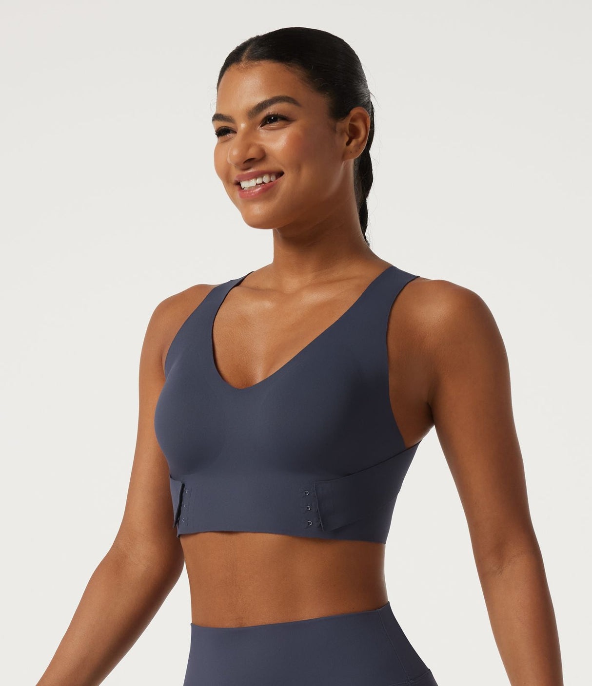 Light Support V-Neck Quick Dry Running Sports Bra
