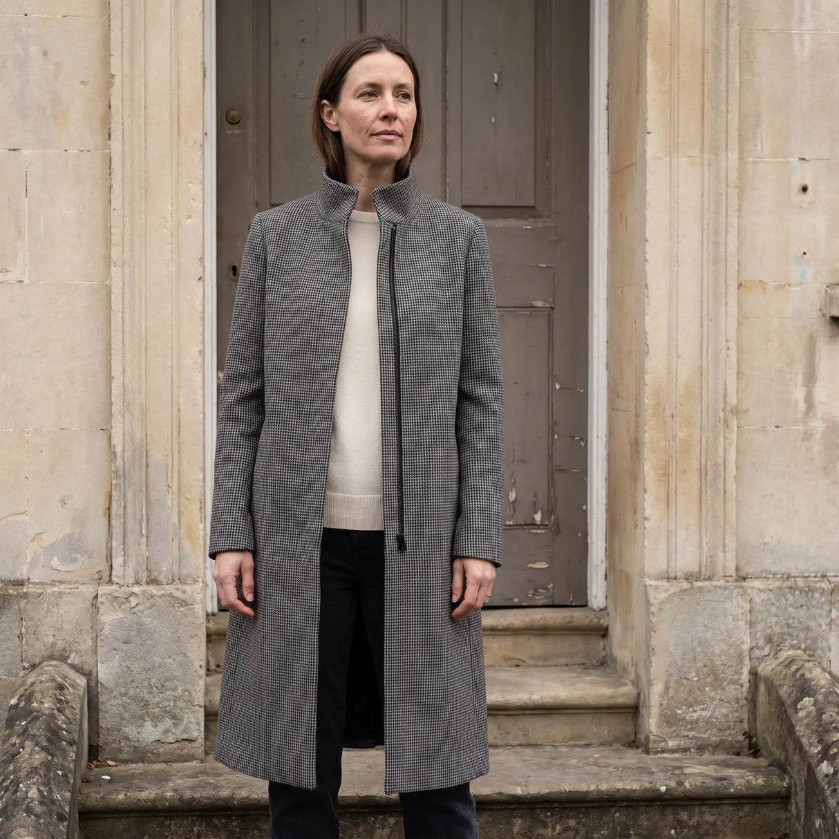 Women's Stand-Collar Coat - Checked - pale stone doorway