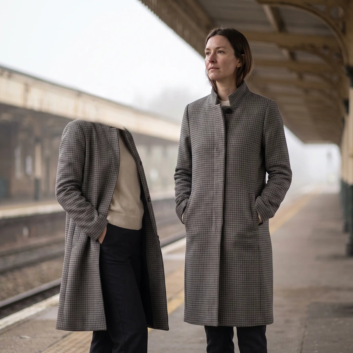 Women's Stand-Collar Coat - Checked - railway platform in morning light