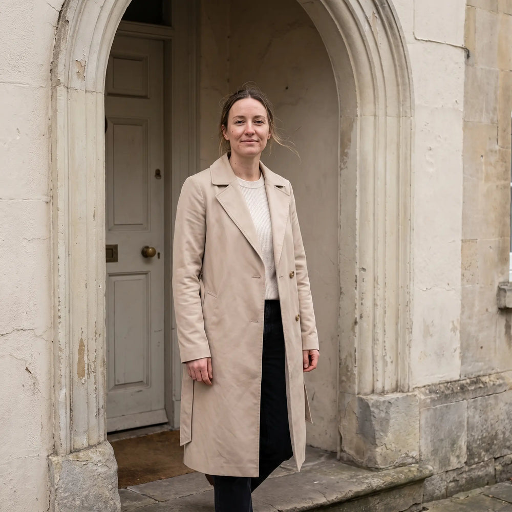 Women's Single-Breasted Trench Coat - Beige - pale stone doorway